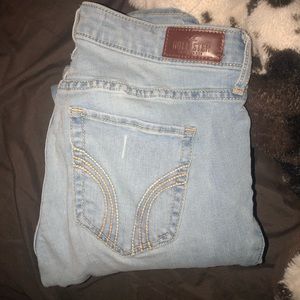 hollister jeans!